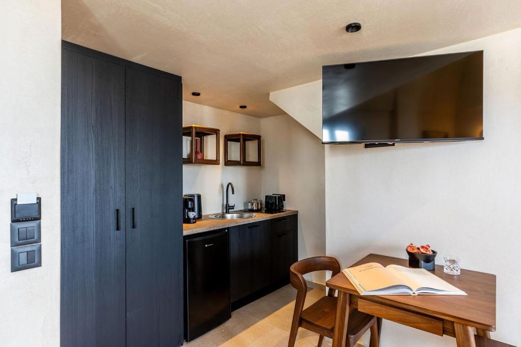 Agios Georgios Peranosa The Residency公寓式酒店 外观 照片