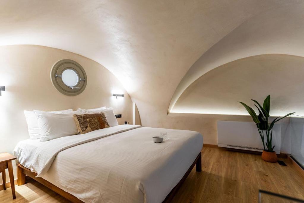 Agios Georgios Peranosa The Residency公寓式酒店 外观 照片