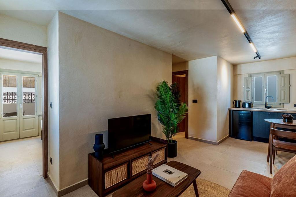 Agios Georgios Peranosa The Residency公寓式酒店 外观 照片